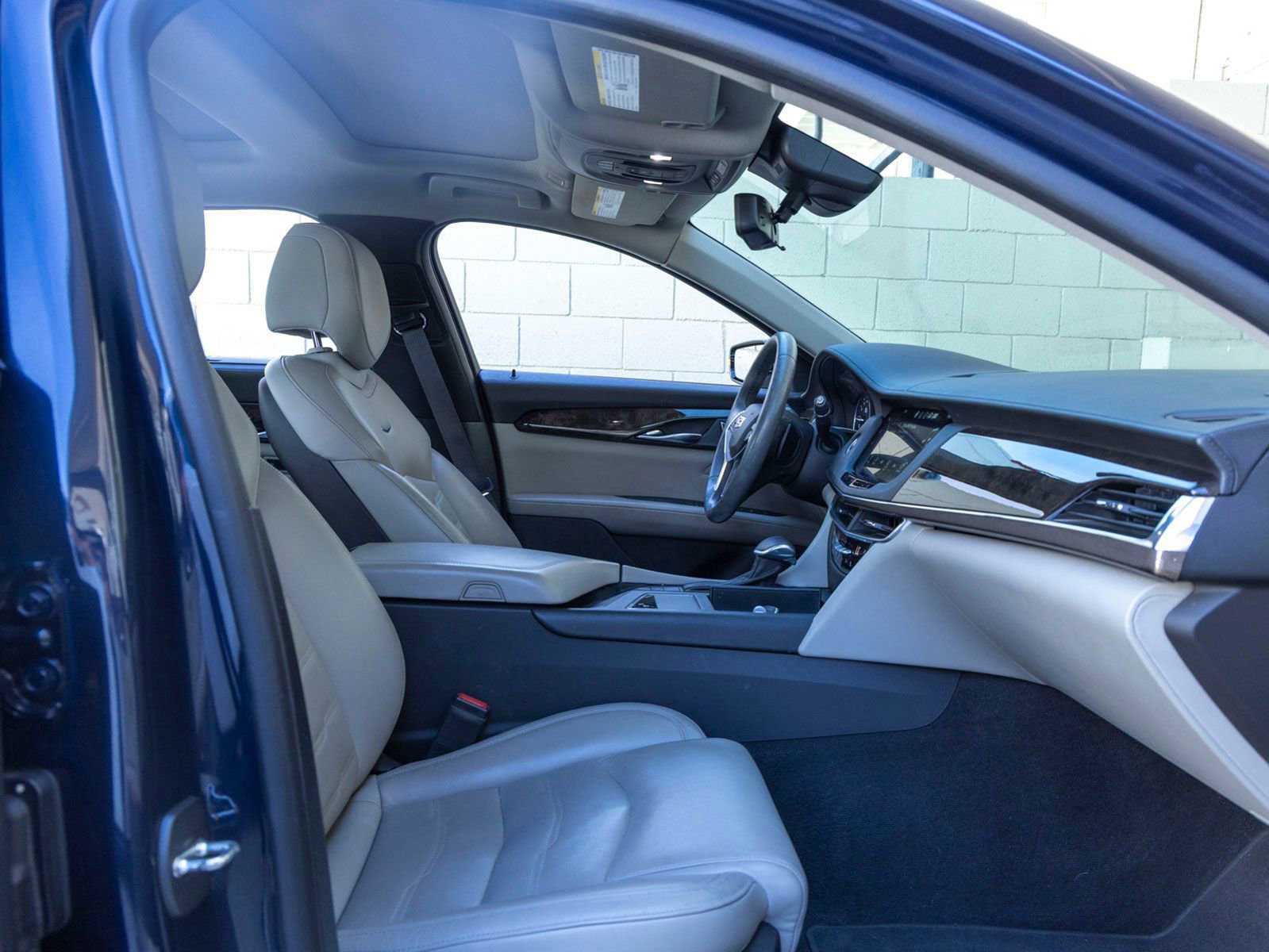 Used 2016 Cadillac CT6 Luxury image 28