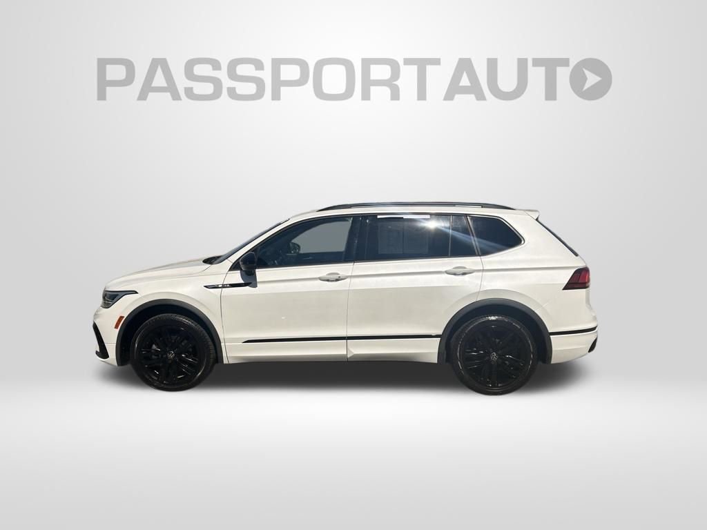 Used 2022 Volkswagen Tiguan SE R-Line AWD/4WD image 9