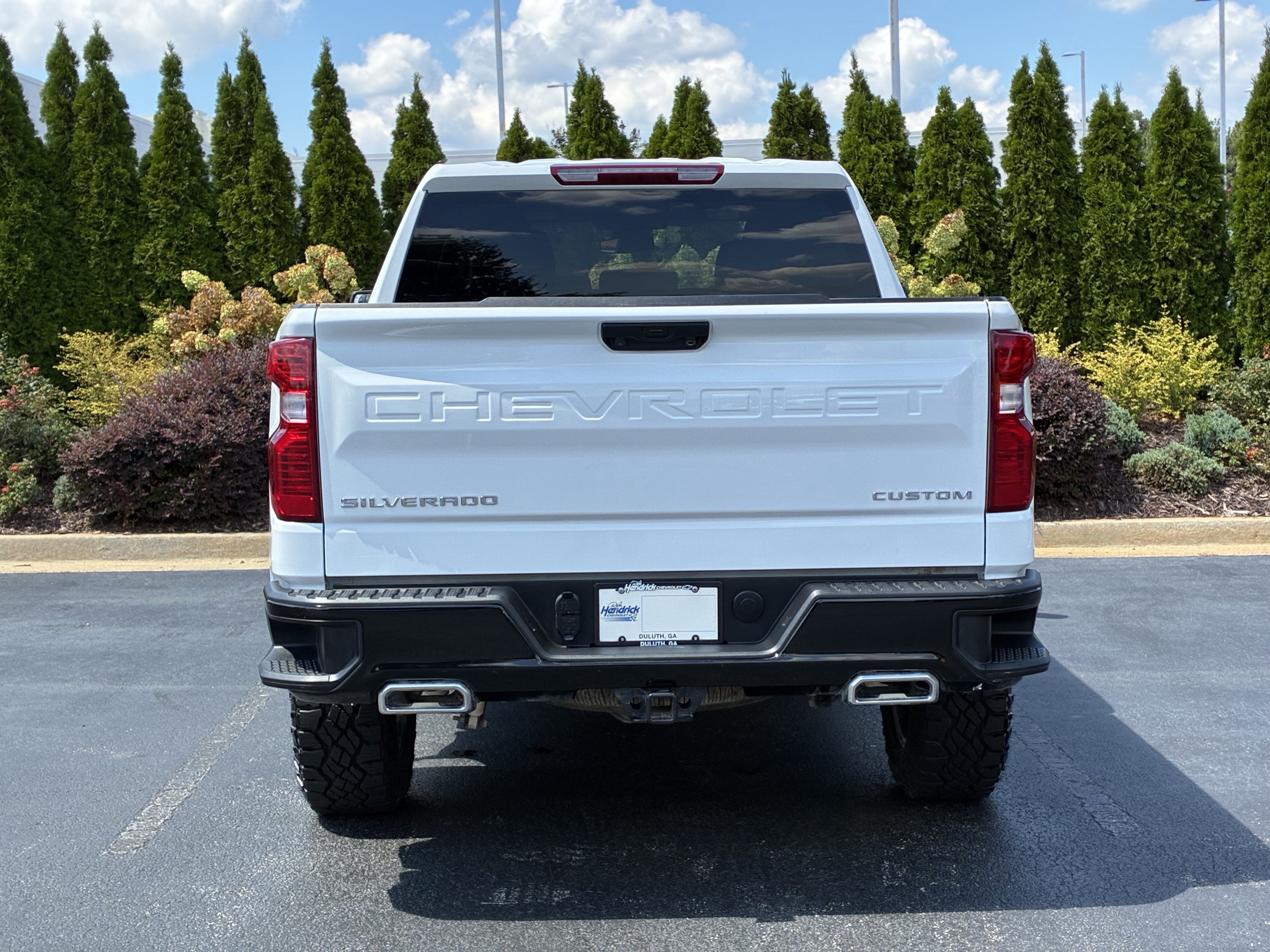 Used 2025 Chevrolet Silverado 1500 Custom Trail Boss AWD/4WD image 8