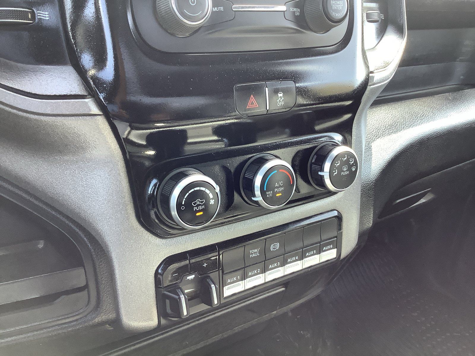 Used 2023 RAM 5500 Tradesman AWD/4WD image 16