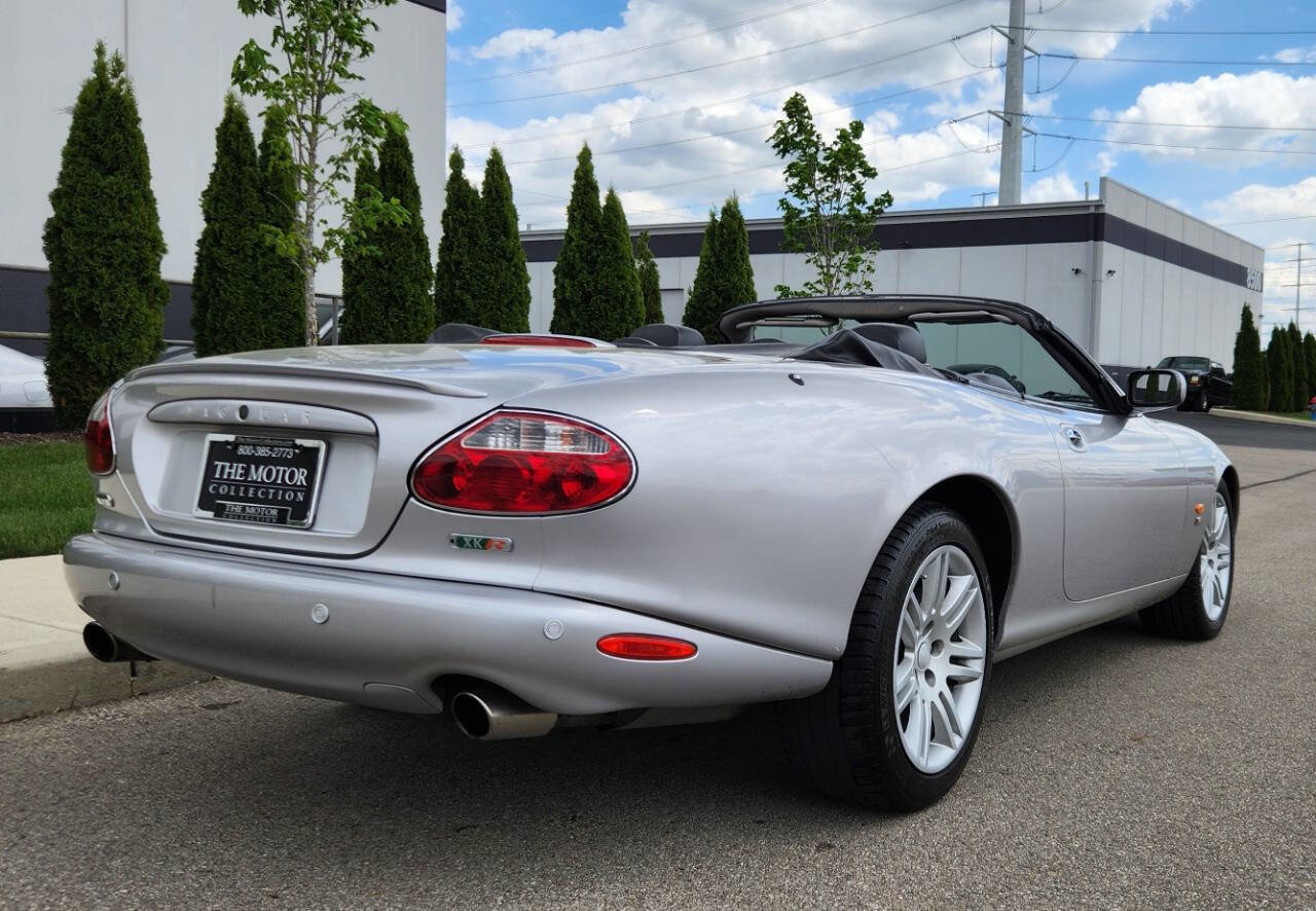 Used 2004 Jaguar XK8 Convertible image 4