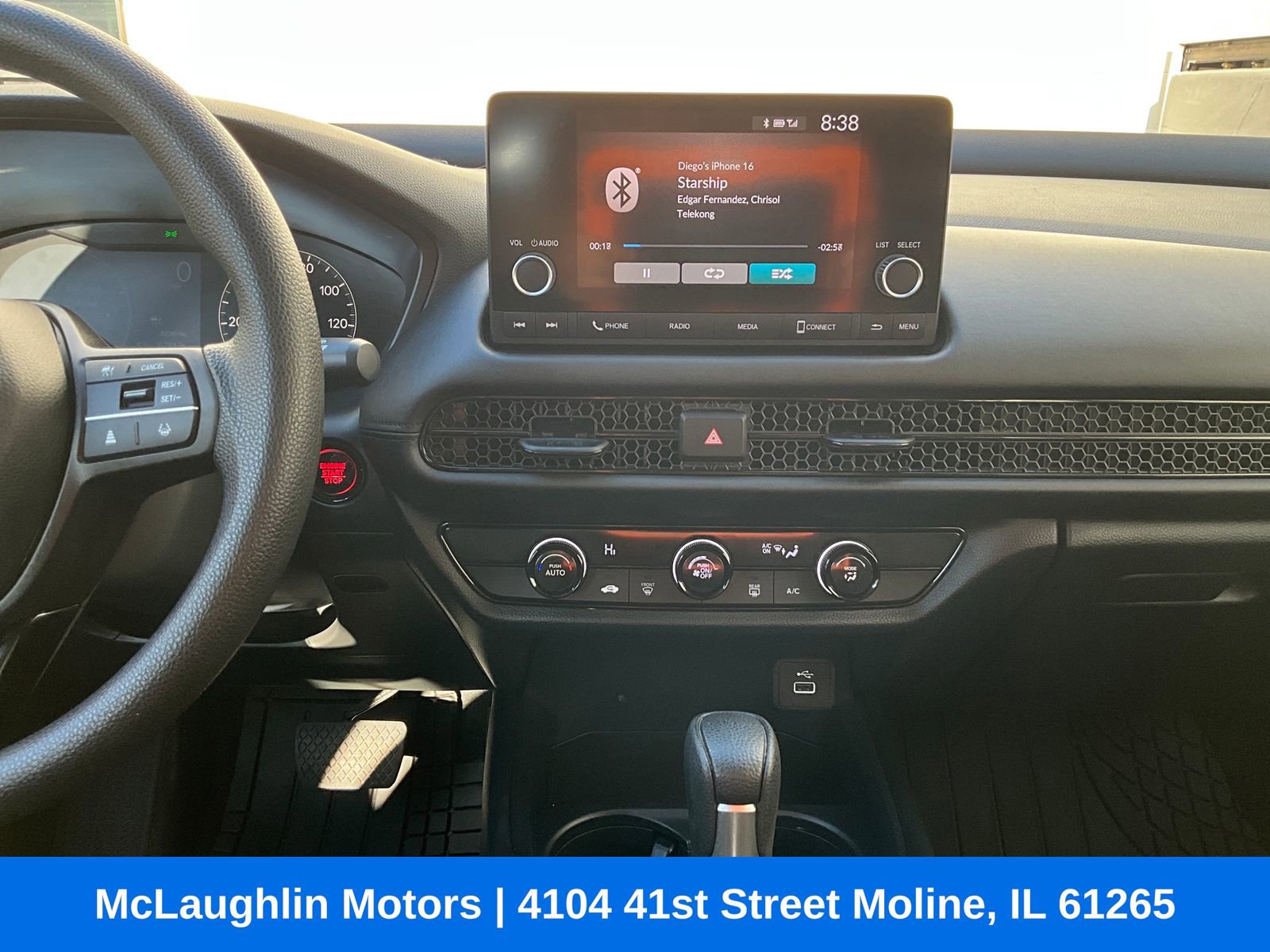 Used 2023 Honda HR-V LX image 4