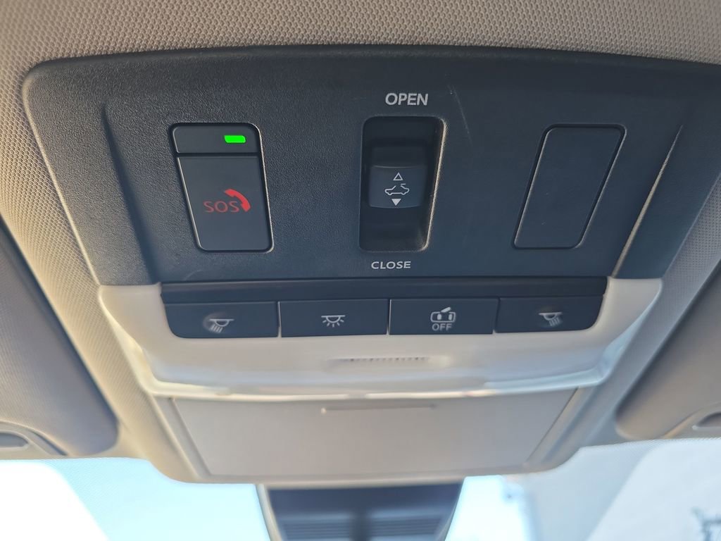 Used 2024 Nissan Altima 2.5 SL AWD/4WD image 30
