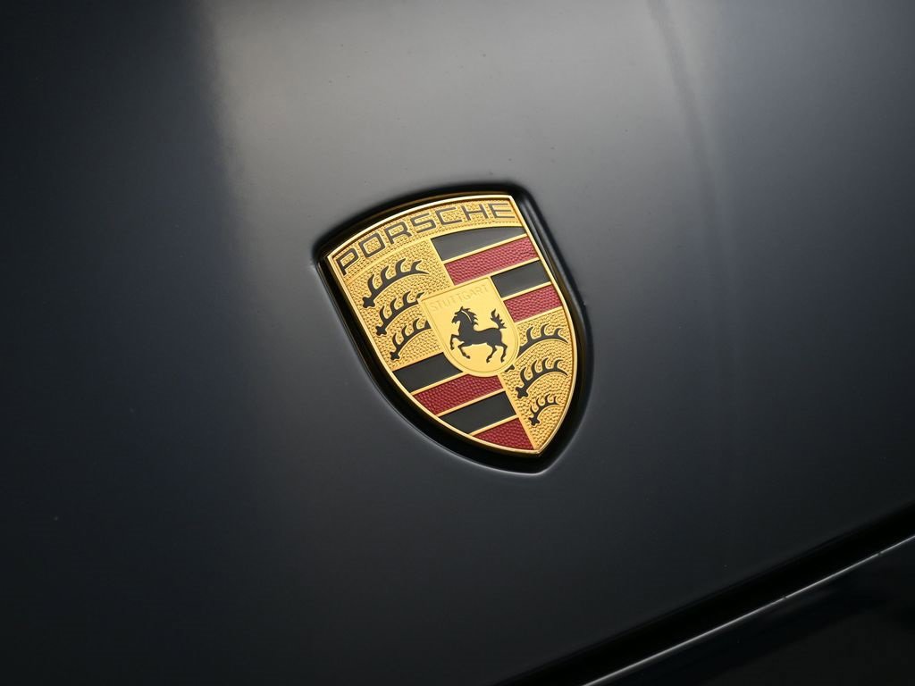 Certified 2021 Porsche Cayenne Coupe image 13