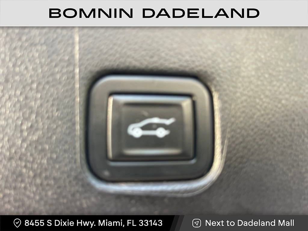 Used 2021 Chevrolet Blazer Premier w/ Driver Confidence II Package image 10