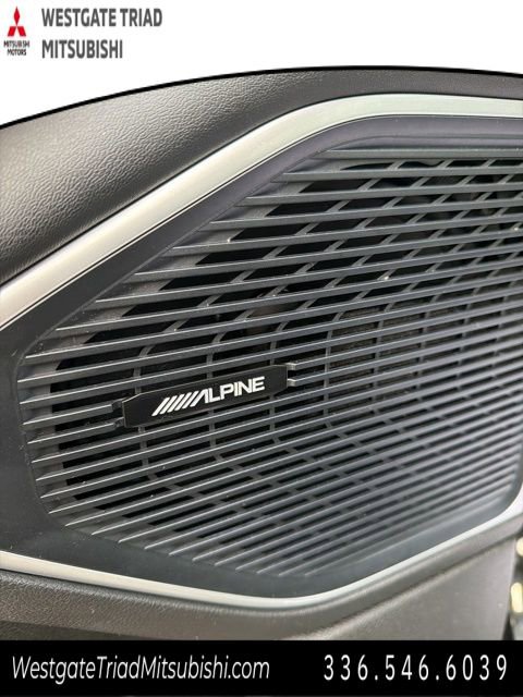 Used 2024 Jeep Wagoneer L Series II AWD/4WD image 14