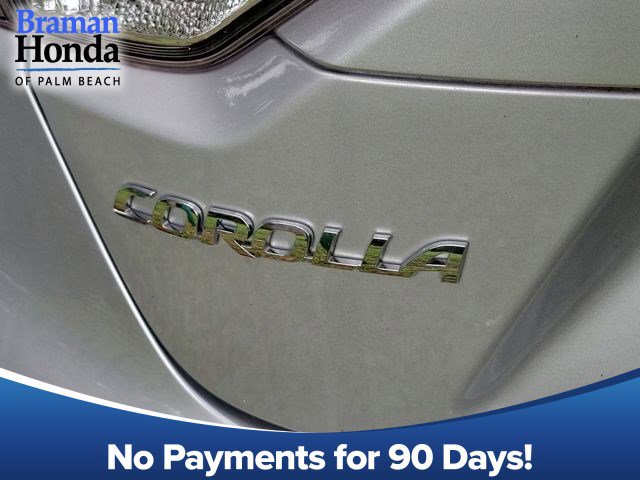 Used 2025 Toyota Corolla LE image 1