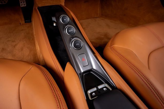 Used 2022 Ferrari F8 Tributo image 41