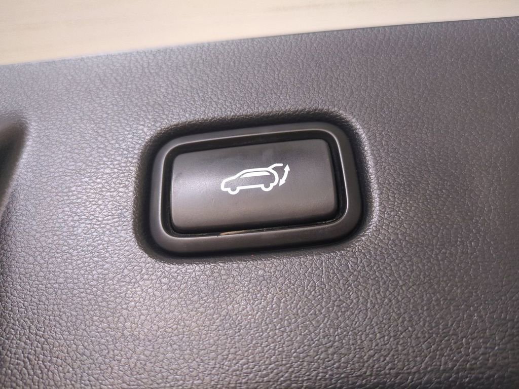 Certified 2022 Hyundai Tucson Limited image 15