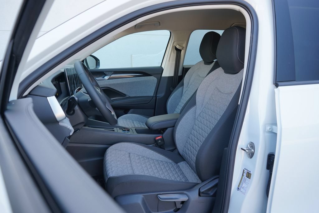 New 2026 Volkswagen Tiguan S FWD image 10