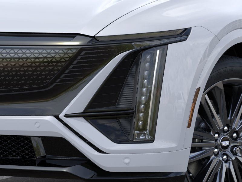 New 2026 Cadillac Lyriq V AWD/4WD image 10