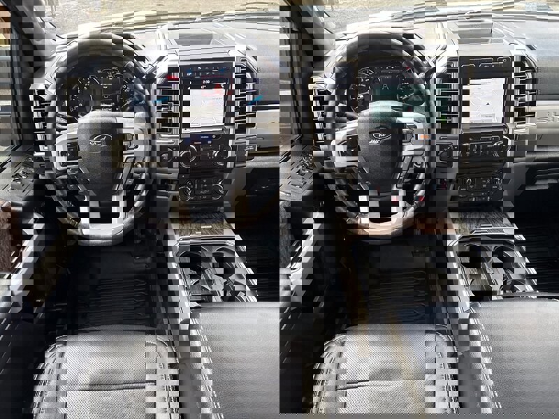 Used 2018 Ford F250 Lariat w/ Lariat Ultimate Package image 22