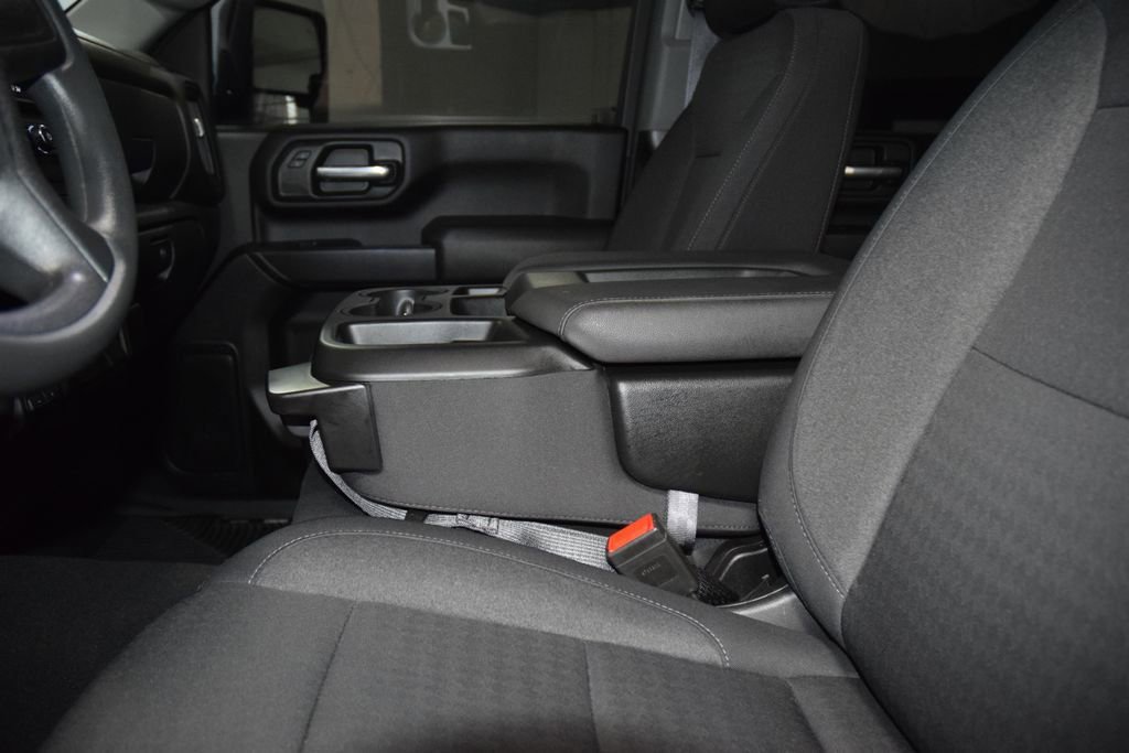 Used 2024 Chevrolet Silverado 2500 Custom w/ Custom Value Package image 34