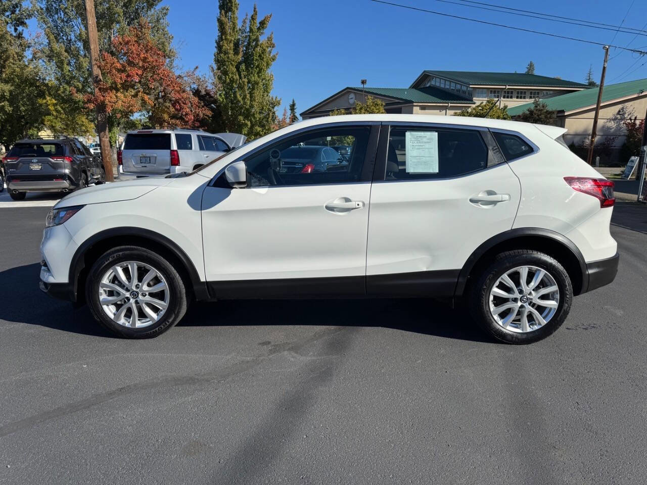 Used 2021 Nissan Rogue Sport S image 5