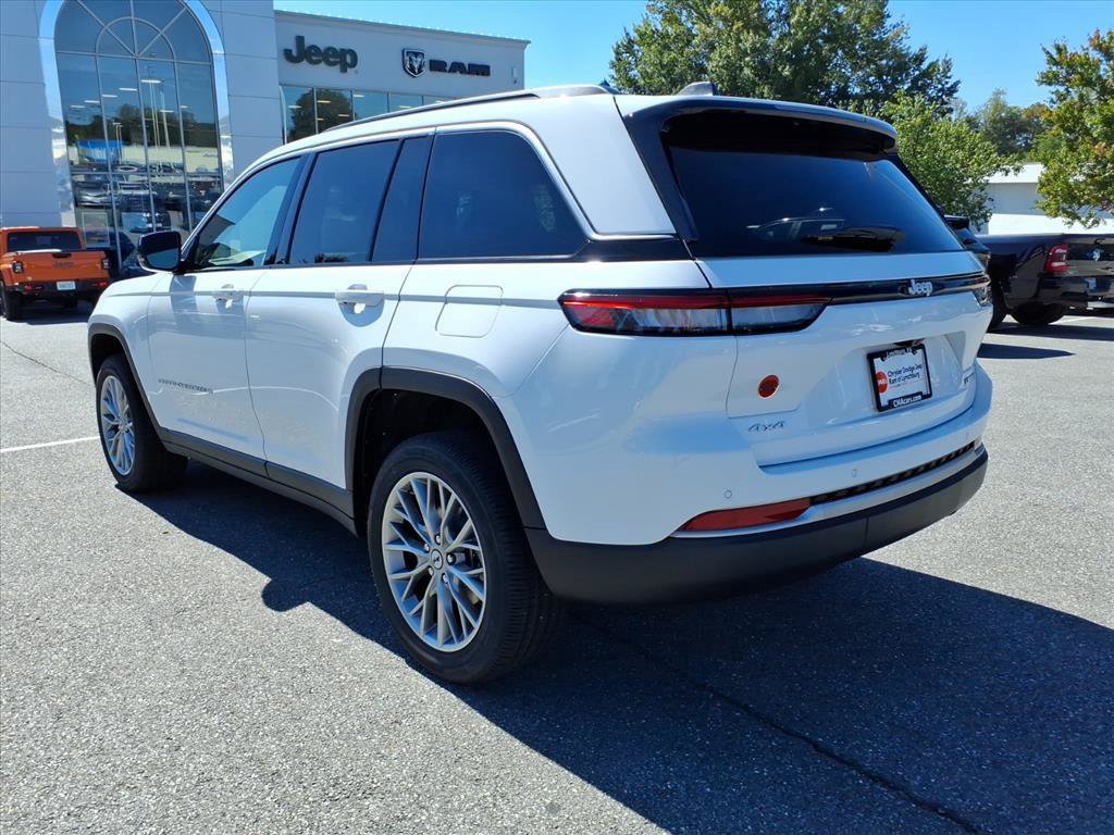 New 2027 Jeep Grand Cherokee Limited AWD/4WD image 4