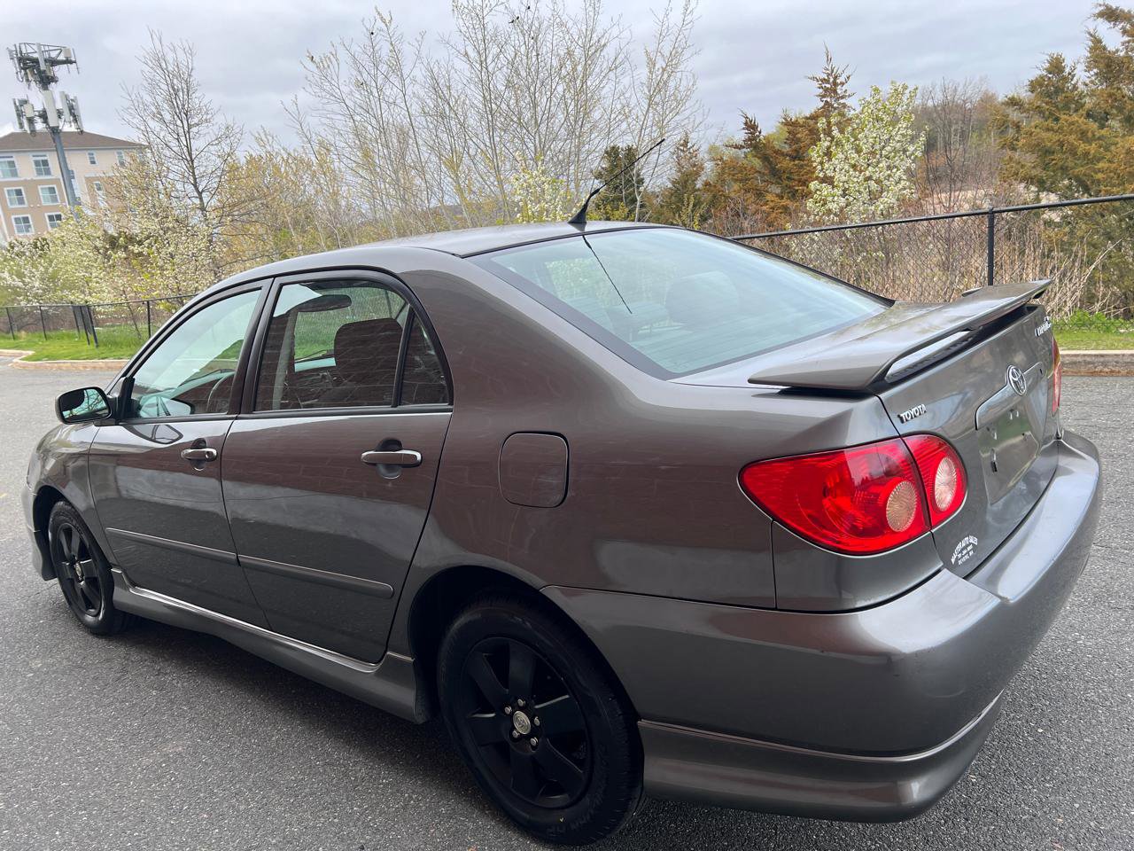 Used 2007 Toyota Corolla S FWD image 8