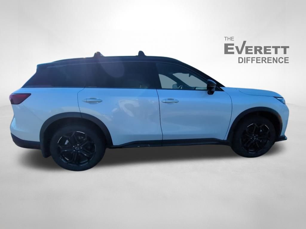 Used 2026 INFINITI QX60 Sport w/ Dark Cargo Package image 4