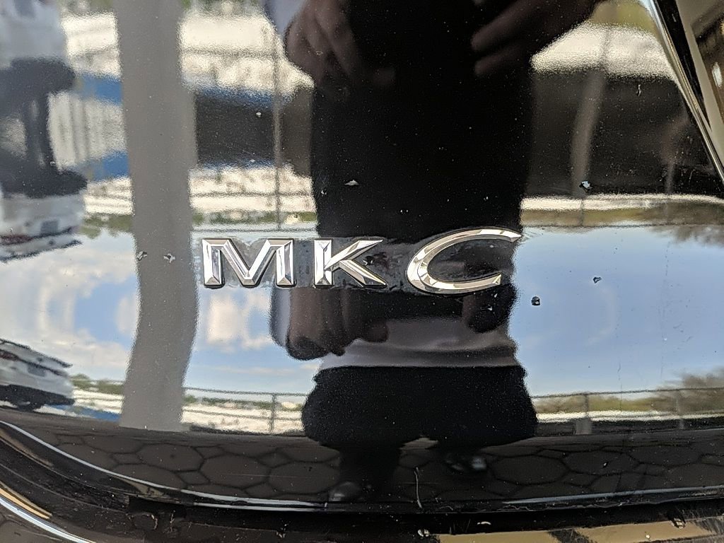 Used 2019 Lincoln MKC Reserve w/ MKC Climate Package AWD/4WD image 7