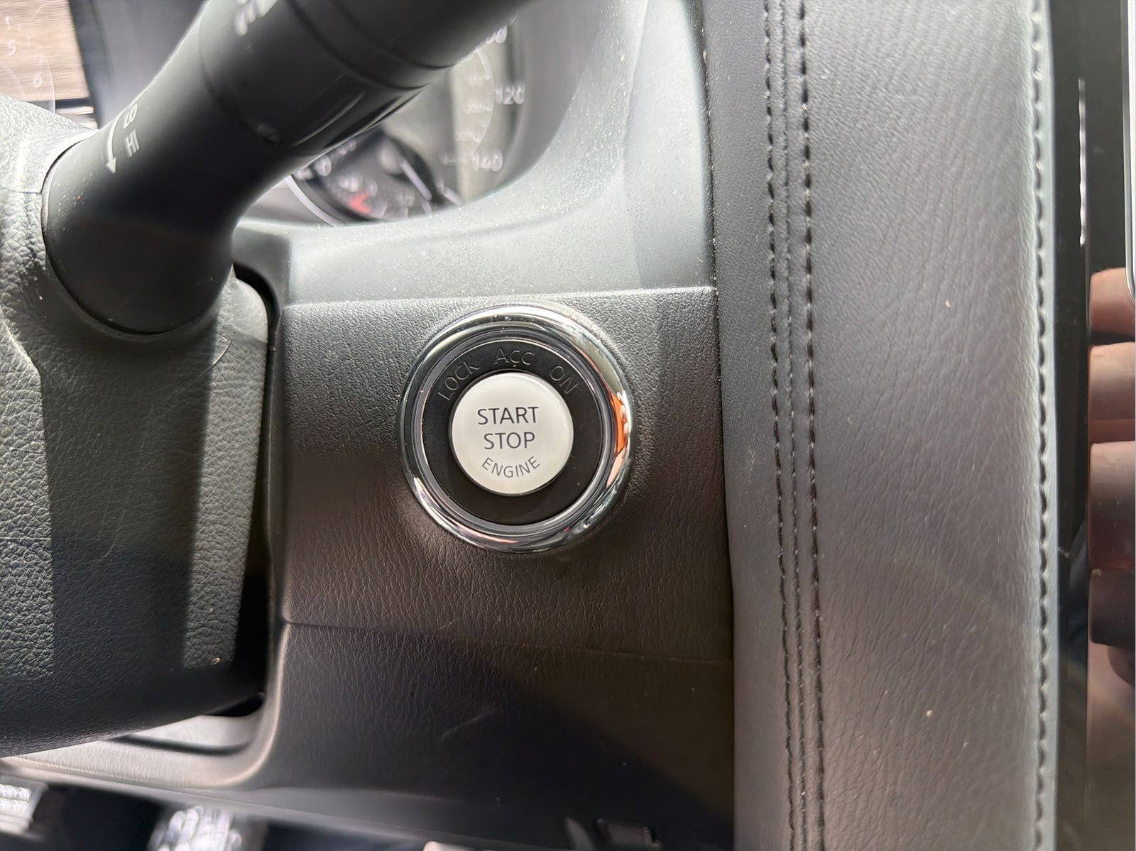 Certified 2024 Nissan Armada SV AWD/4WD image 23