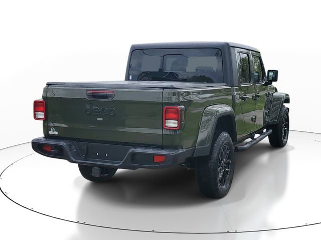 Used 2022 Jeep Gladiator Sport AWD/4WD image 4