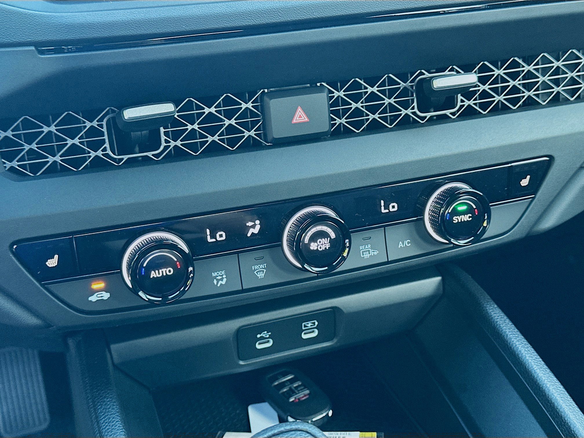 New 2025 Honda Accord SE image 12