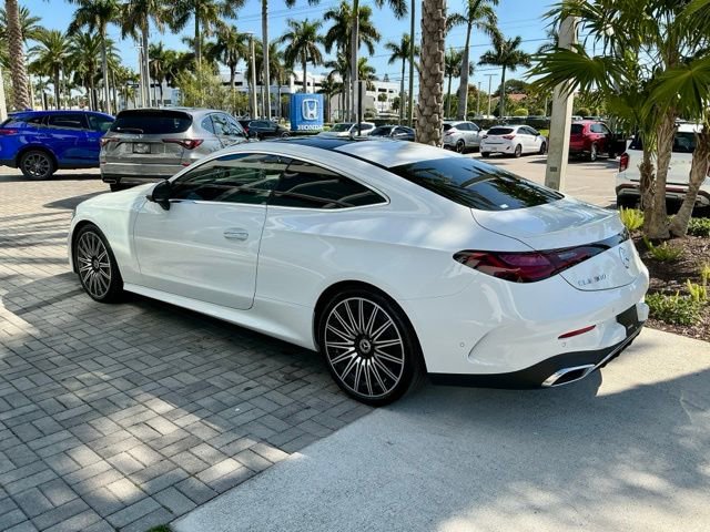 Used 2024 Mercedes-Benz CLE 300 4MATIC Coupe image 4