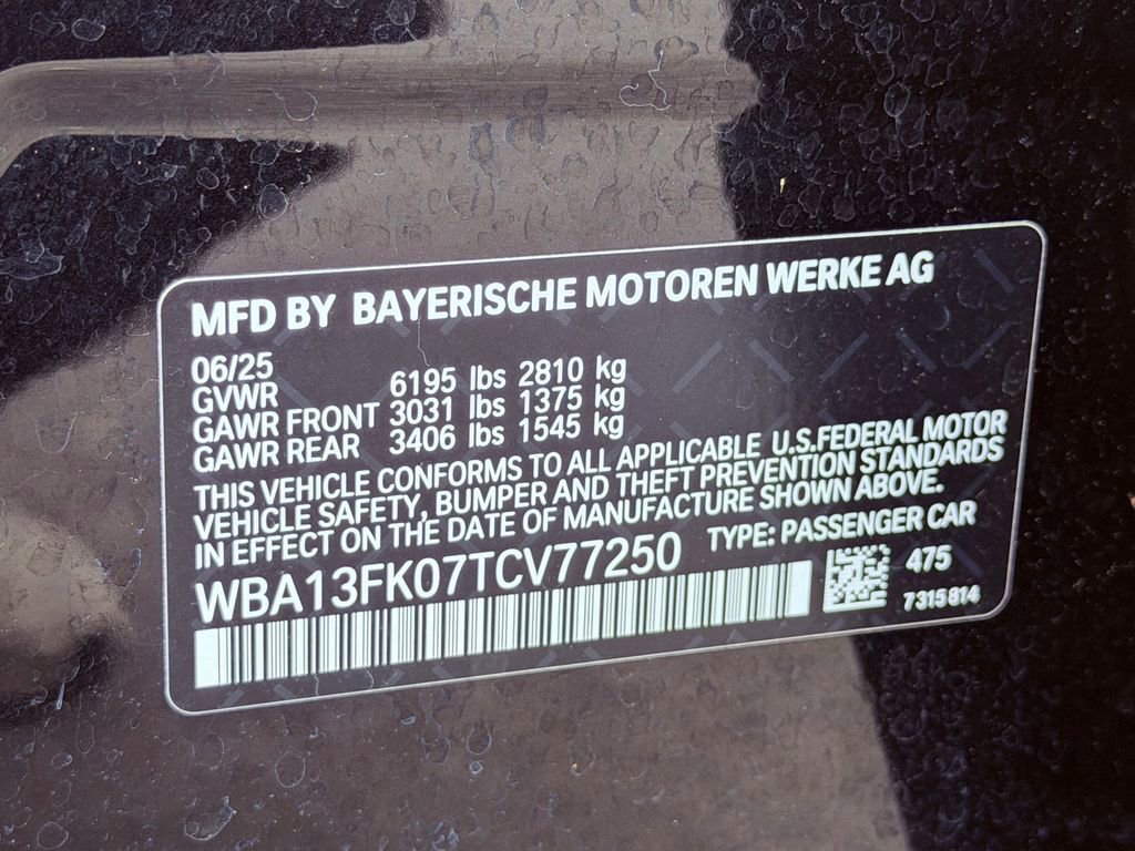 Used 2026 BMW 550e xDrive AWD/4WD image 39