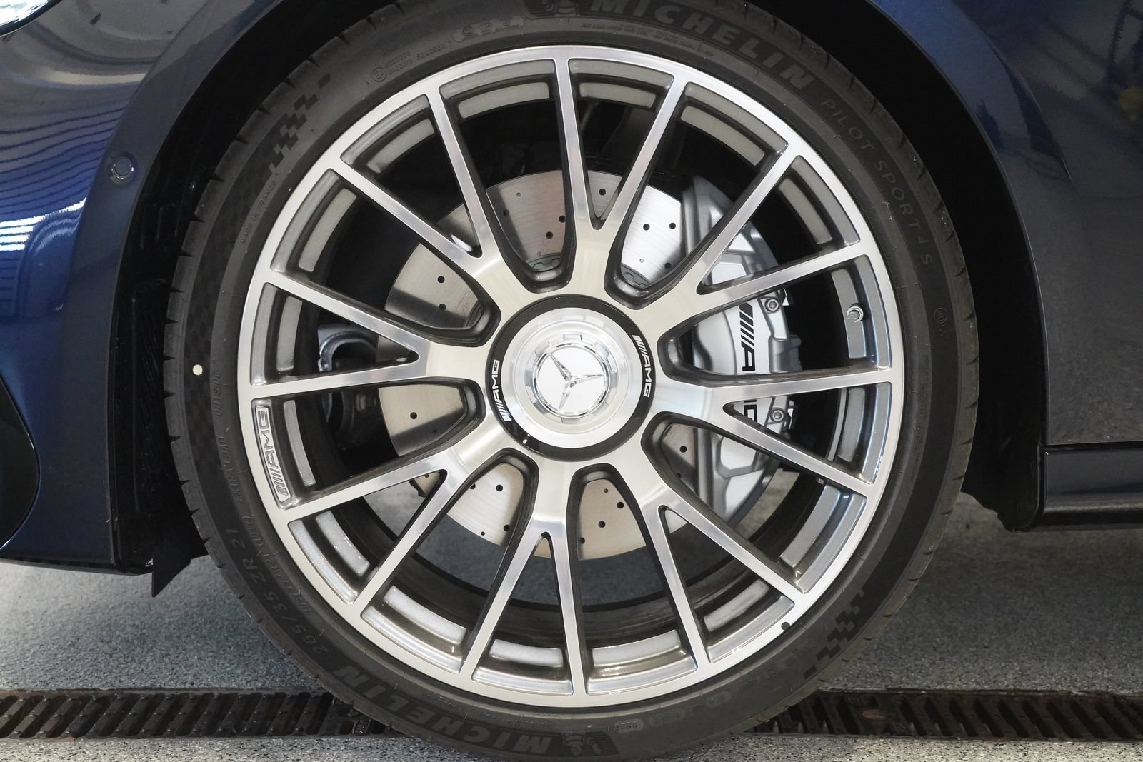 New 2027 Mercedes-Benz E 53 AMG e 4MATIC Wagon image 11