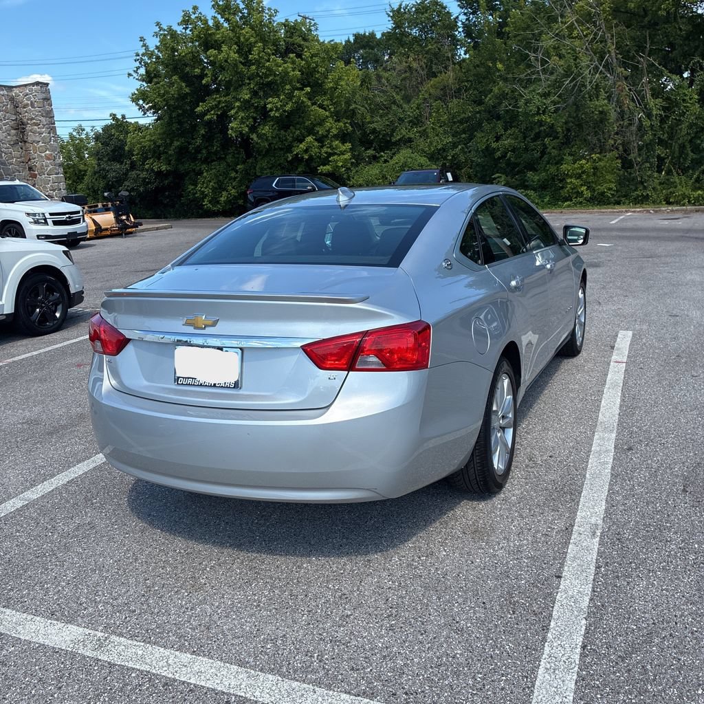 Used 2018 Chevrolet Impala LT w/ Sunroof and Spoiler Package FWD image 4