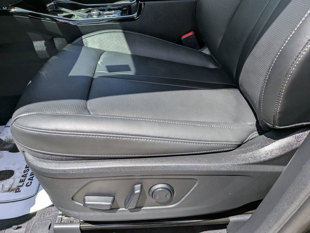 Certified 2026 Kia Sorento SX AWD/4WD image 23