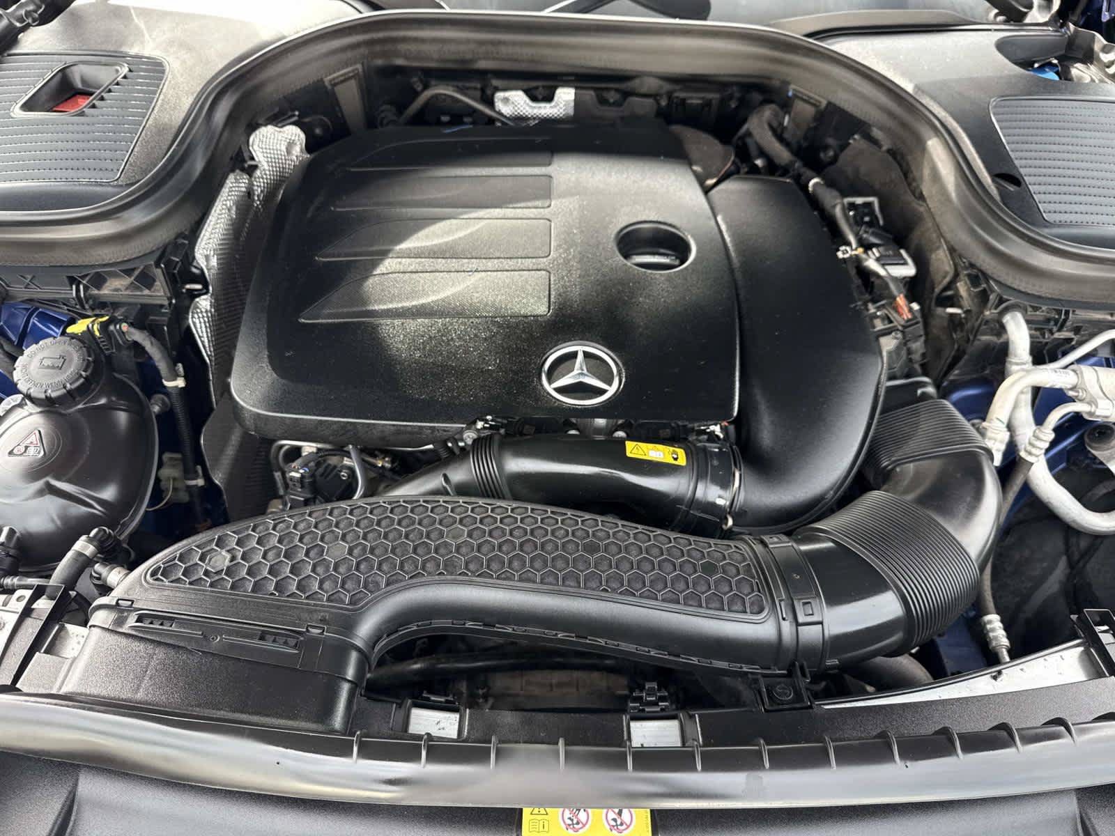 Used 2020 Mercedes-Benz GLC 300 4MATIC image 24