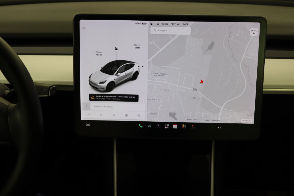 Used 2020 Tesla Model Y Long Range AWD/4WD image 24