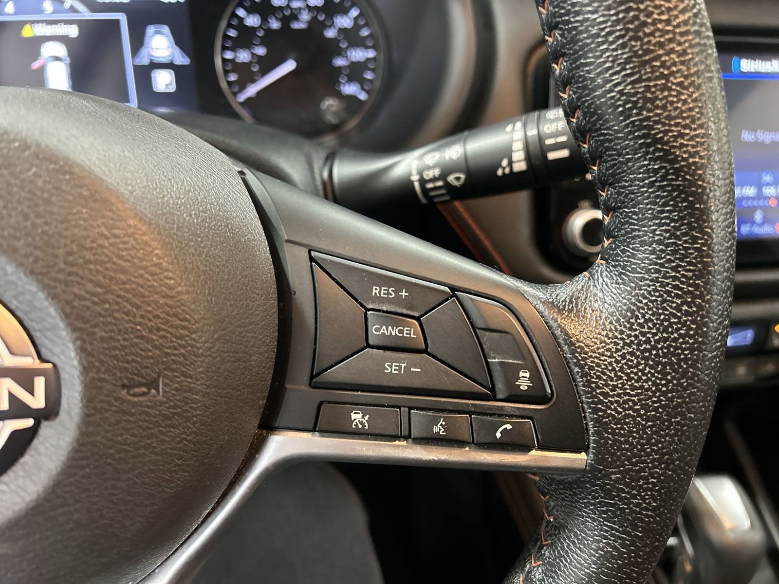 Certified 2022 Nissan Kicks SR w/ Premium Package FWD image 22