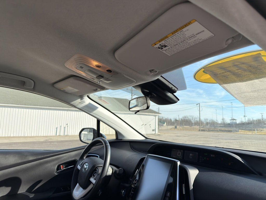 Used 2018 Toyota Prius Prime Premium image 56