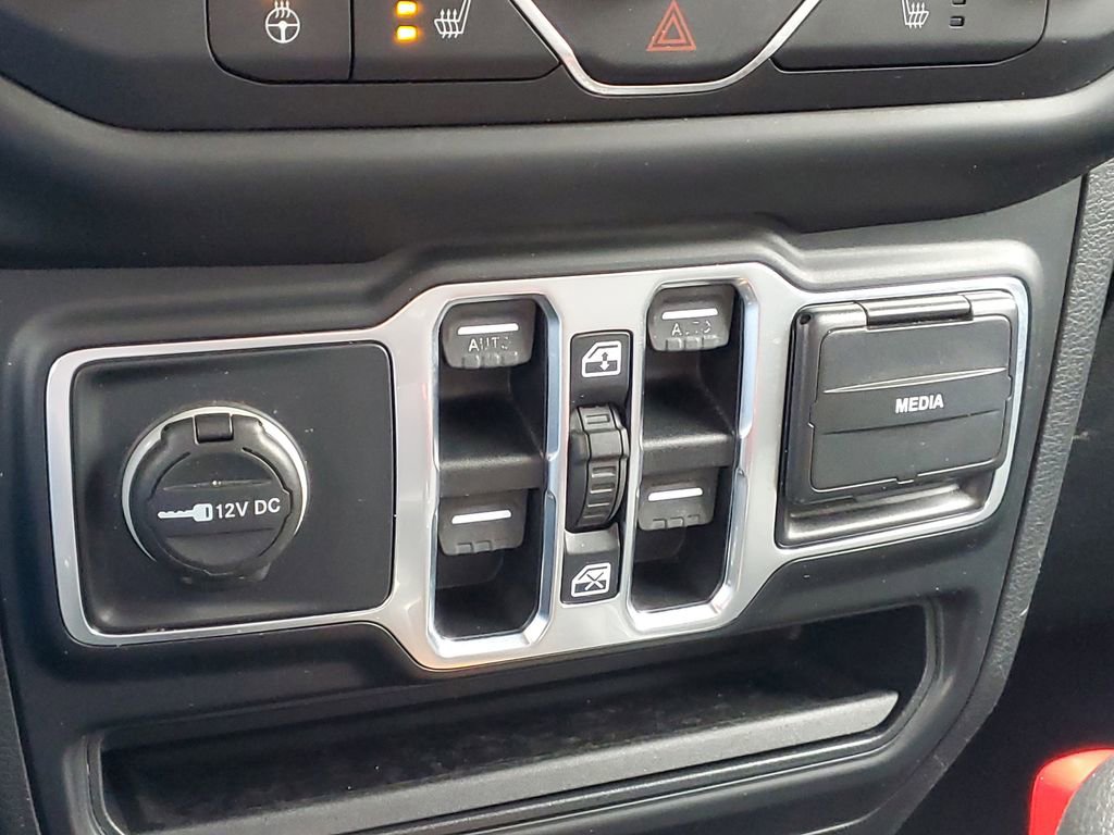 Used 2018 Jeep Wrangler Unlimited Sport S image 16