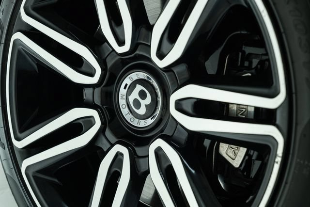Used 2017 Bentley Flying Spur W12 AWD/4WD image 22