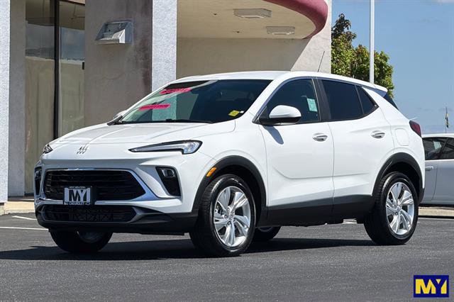 Certified 2024 Buick Encore GX Preferred FWD image 8