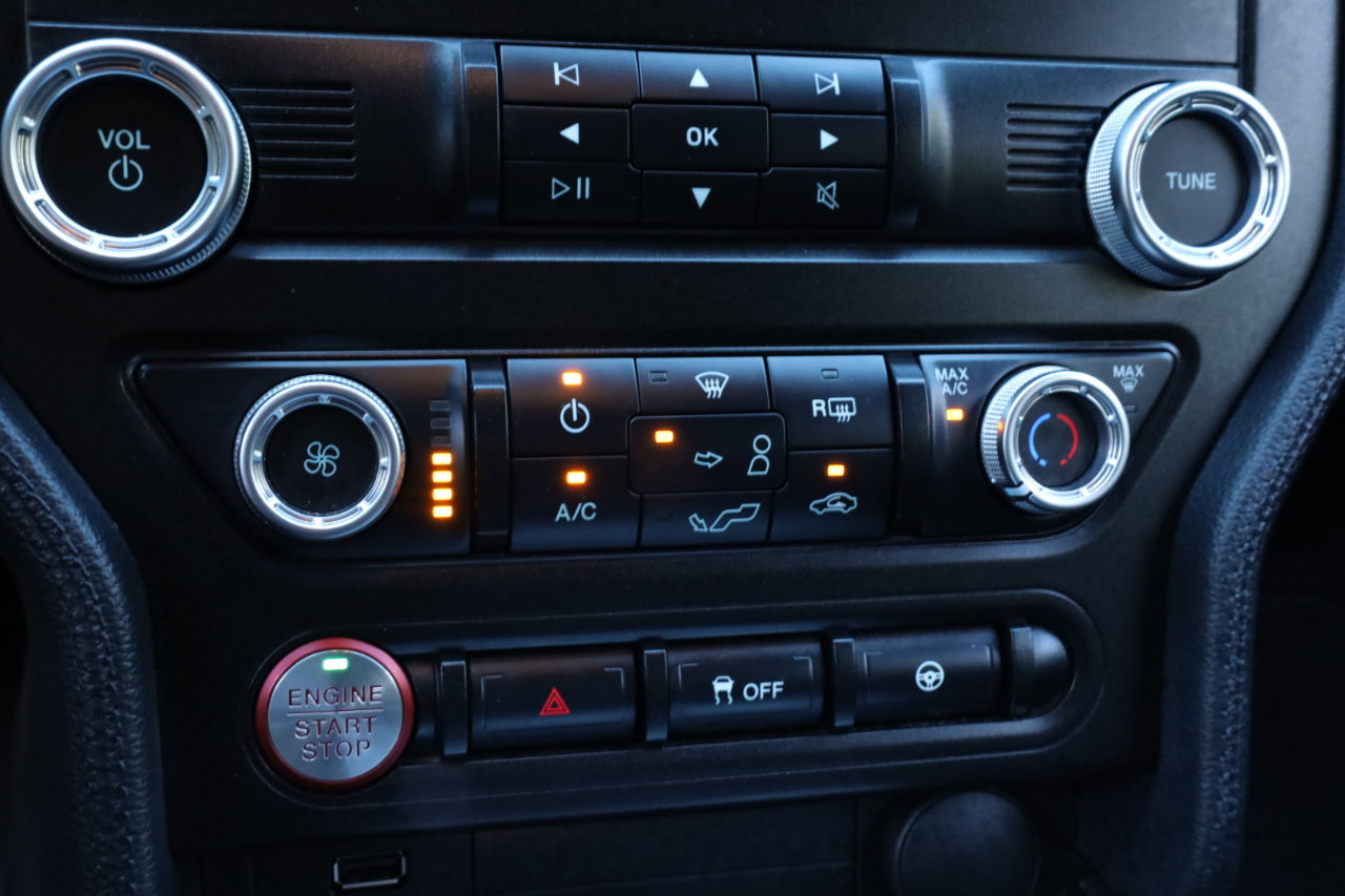 Used 2021 Ford Mustang GT w/ Black Accent Package image 11