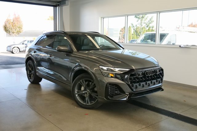 New 2026 Audi Q8 Premium image 1