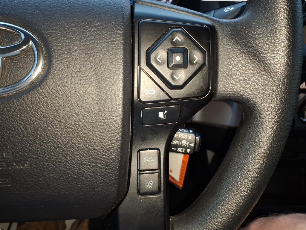 Used 2021 Toyota Tacoma SR w/ SR Convenience Package RWD image 26