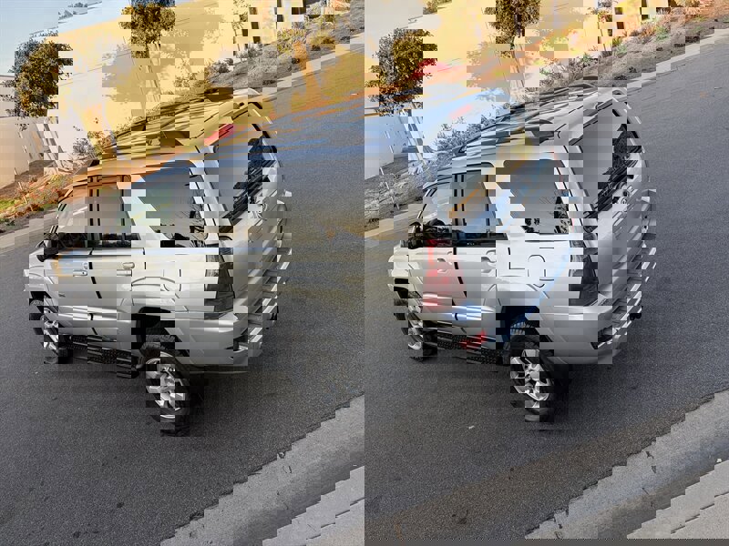 Used 2004 Toyota 4Runner SR5 image 12