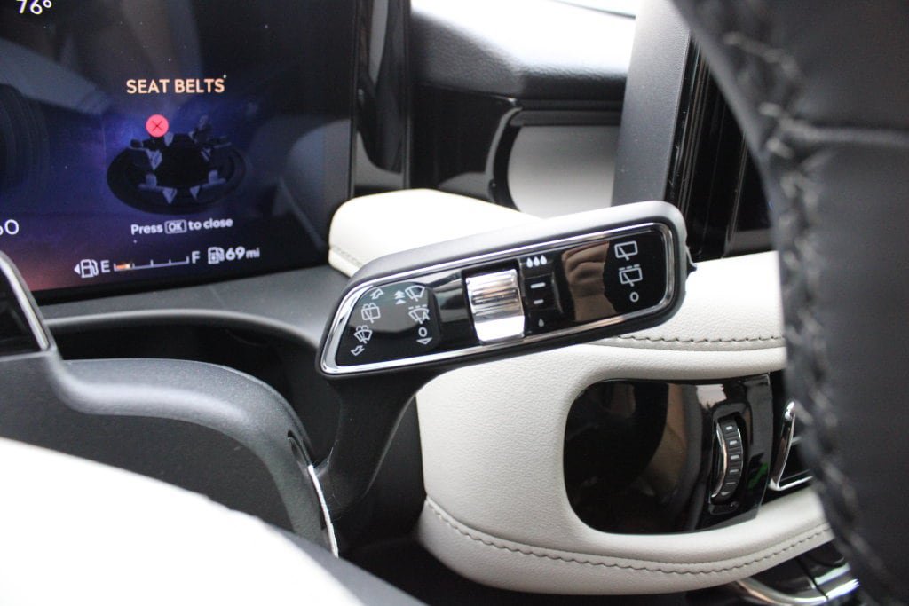 New 2026 Lincoln Aviator AWD image 14