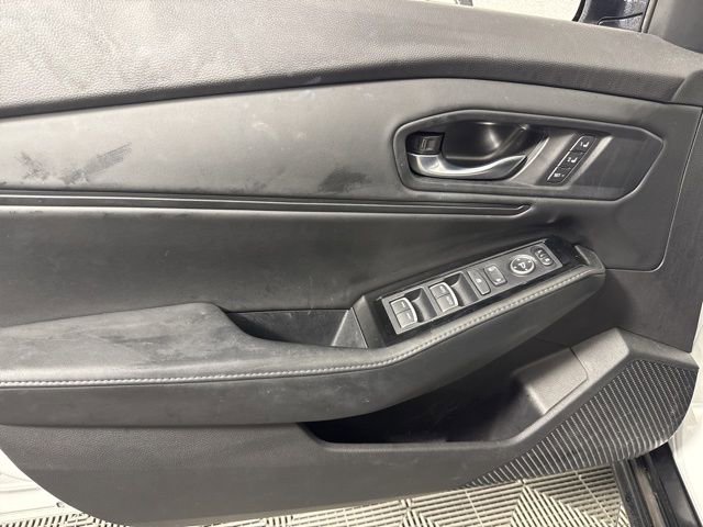 Used 2023 Honda Accord Touring image 17