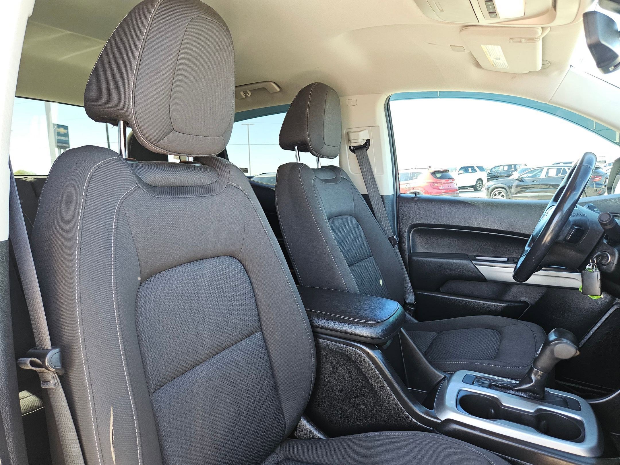 Used 2019 Chevrolet Colorado LT image 30