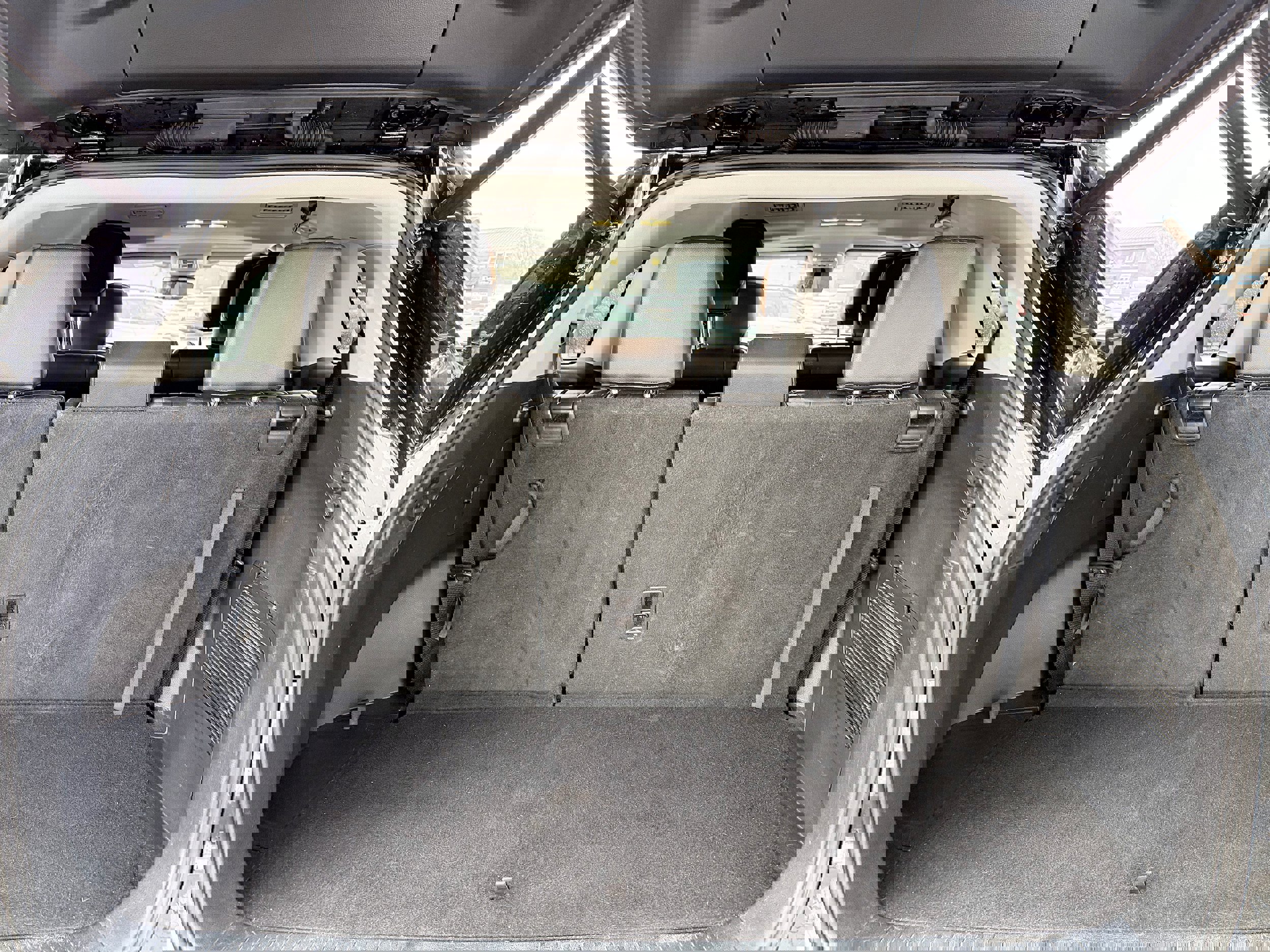 Used 2021 Toyota Highlander XLE image 22