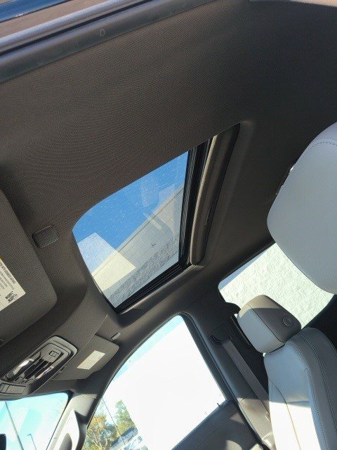 Used 2019 Chevrolet Silverado 1500 LTZ w/ LTZ Premium Package image 13