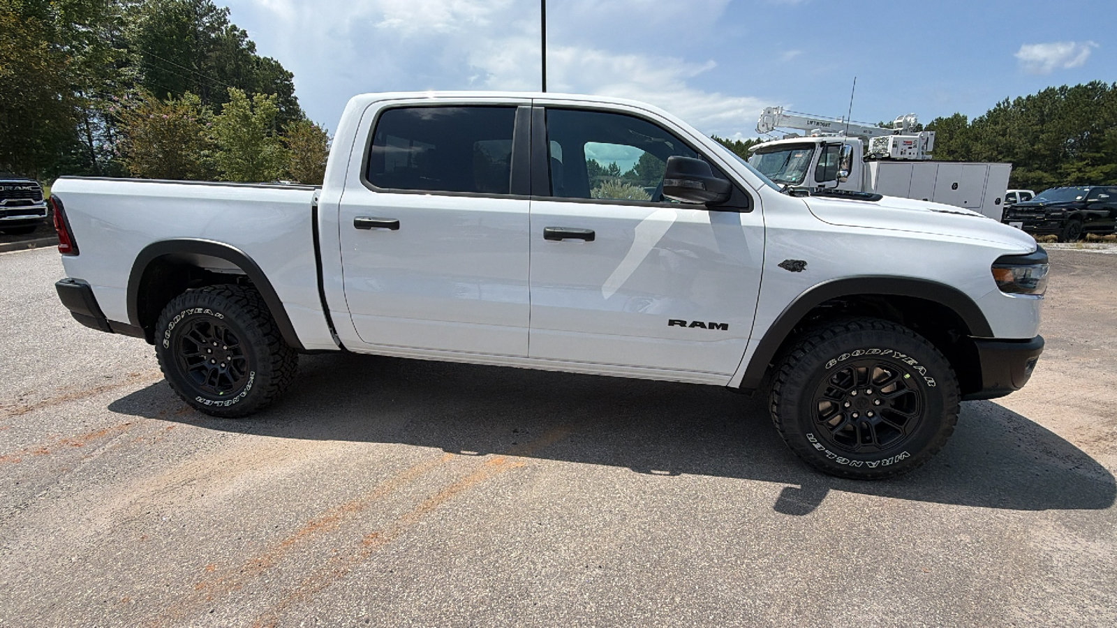 New 2027 RAM 1500 Rebel w/ Rebel Level 1 Equipment Group AWD/4WD image 7