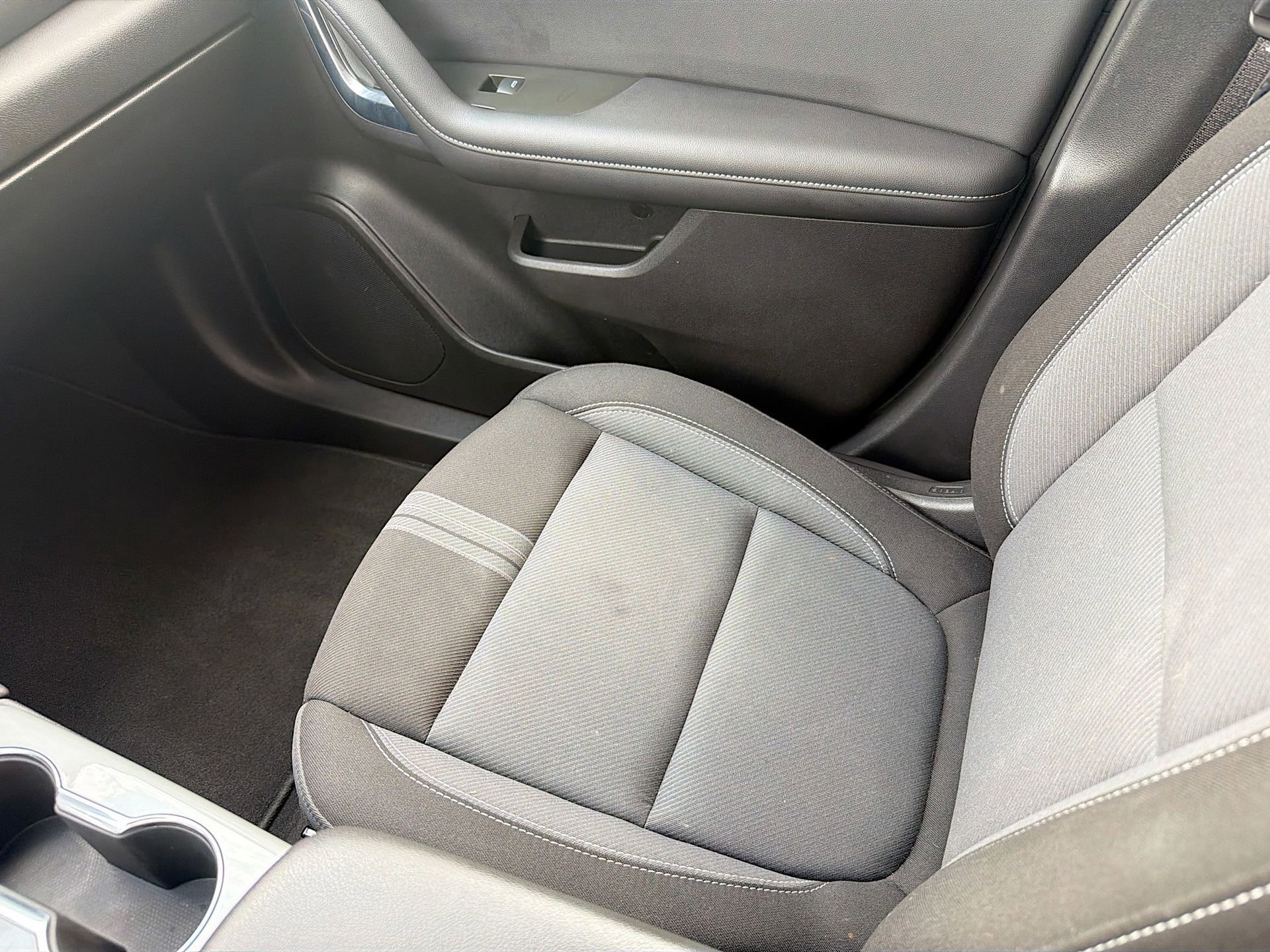 Used 2023 Chevrolet Blazer LT w/ Convenience Package image 28