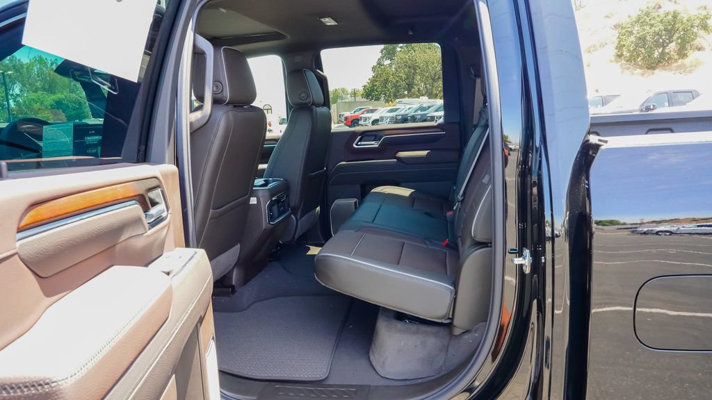 New 2026 GMC Sierra 2500 Denali w/ Denali Reserve Package AWD/4WD image 11