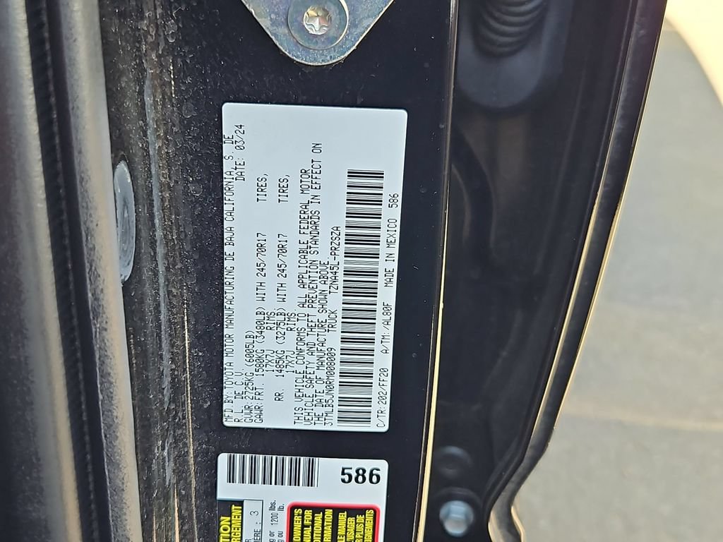 Used 2024 Toyota Tacoma SR5 AWD/4WD image 28